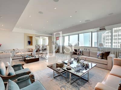 4 Bedroom Apartment for Rent in World Trade Centre, Dubai - Luxurious 4-Bedroom Residence | Iconic Views