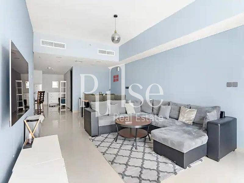 Fully Upgraded and Fully Furnished with Balcony Fully Upgraded and Fully Furnished with Balcony