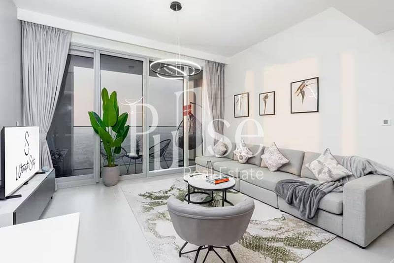Luxurious 2BR Apartment | Stunning Sea View