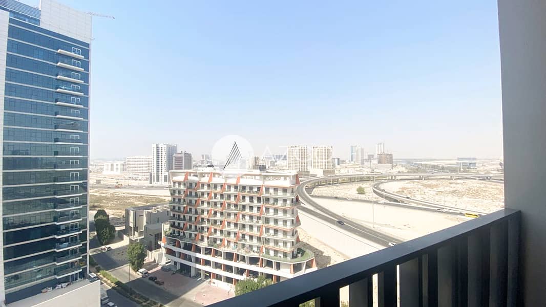 9 AZCO REAL ESTATE-2. jpg