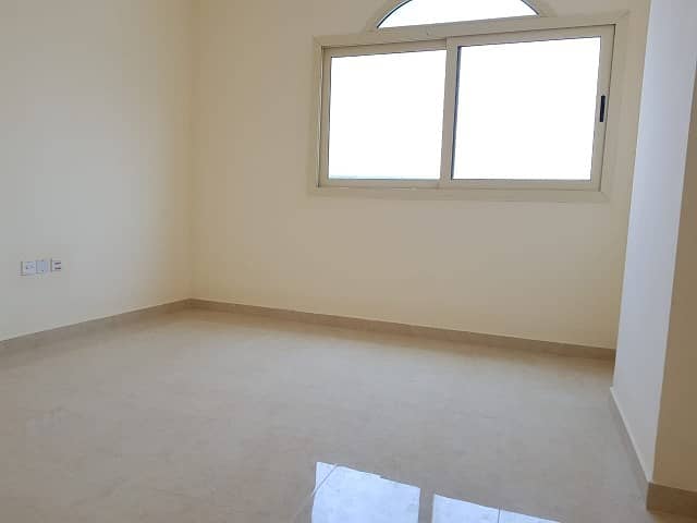 شقة في القصباء 2 غرف 39945 درهم - 4197902