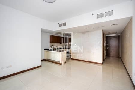 1 Bedroom Flat for Rent in Jumeirah Village Circle (JVC), Dubai - Spacious and Bright Apt | Ready To Move In