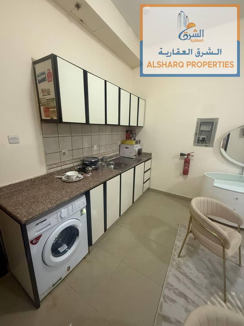 6 8ae932eb-5778-42be-bbe2-82ac4b311bb8. jpg