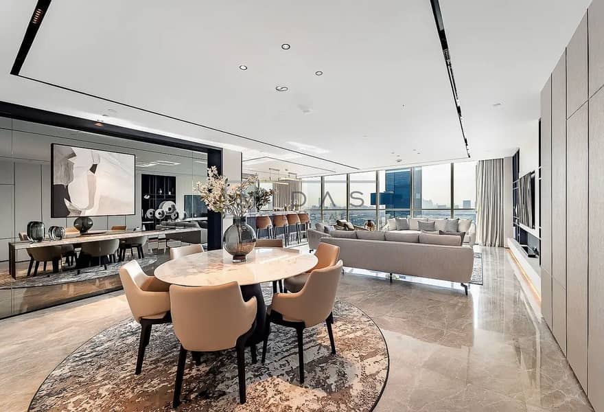 4 LIVING ROOM 3. jpg
