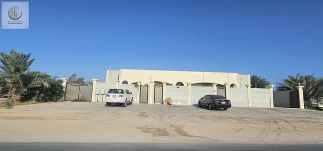 فيلا مجمع سكني 7 غرف نوم للبيع في الدار البيضاء، أم القيوين - IMG-20250418-WA0145[1]. jpg