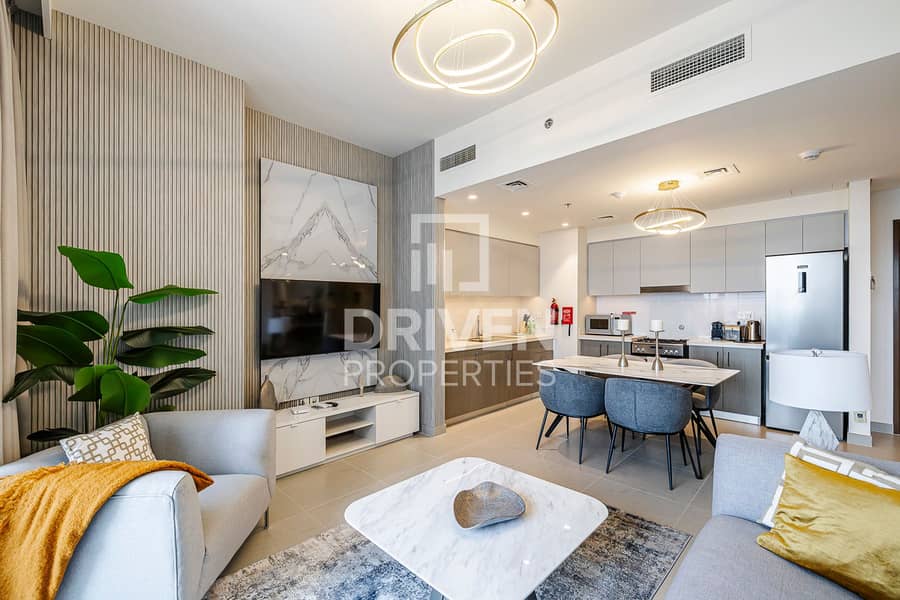 Brand New | High End | Furnished and Upgraded Brand New | High End | Furnished and Upgraded