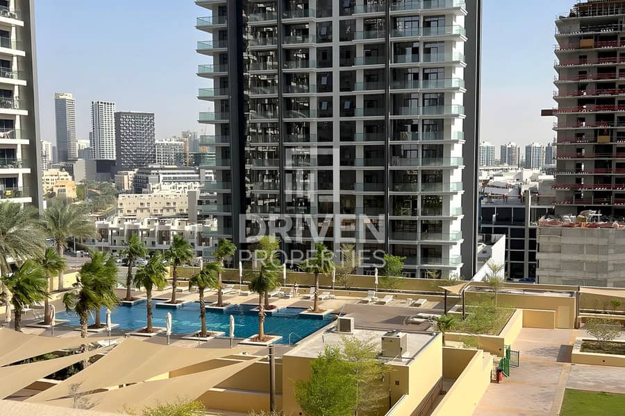 Bright Apt | Fully Furnished | Modern Layout Bright Apt | Fully Furnished | Modern Layout