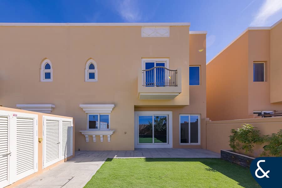 位于迪拜体育城,胜利山庄,马贝拉小镇 4 卧室的联排别墅 4700000 AED - 11896075 位于迪拜体育城,胜利山庄,马贝拉小镇 4 卧室的联排别墅 4700000 AED - 11896075