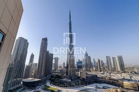 3 Bedroom Penthouse for Sale in Downtown Dubai, Dubai - Elevated Elegance in a Prestigious Location