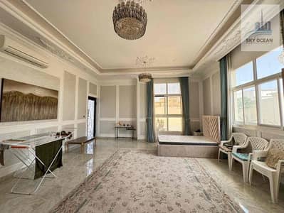 5 Bedroom Villa for Rent in Al Shamkha, Abu Dhabi - 29b3ee7c-dc4f-4a51-8b2c-e3bea5105643. jpg