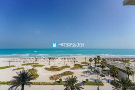 2 Bedroom Apartment for Sale in Saadiyat Island, Abu Dhabi - Sea View|Corner 2BR w/ 3 Balconies|Beach Access