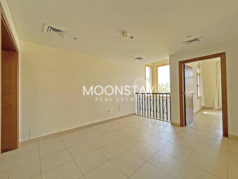Well Maintained | Spacious Townhouse | Ready to move