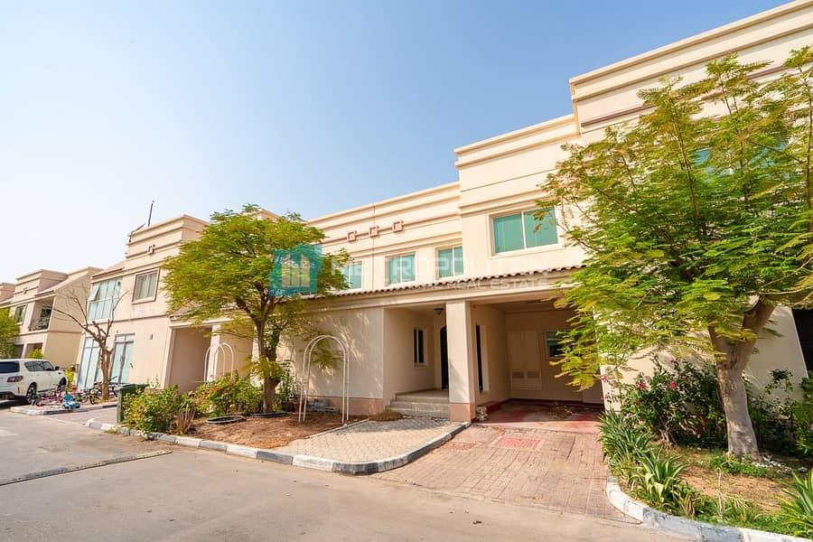 位于拉布丹公寓,海滨别墅区 2 卧室的联排别墅 2350000 AED - 11896346 位于拉布丹公寓,海滨别墅区 2 卧室的联排别墅 2350000 AED - 11896346