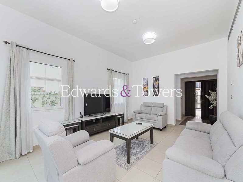 位于朱美拉三角小镇(JVT),JVT第7区,7E区 2 卧室的别墅 250000 AED - 11896416 位于朱美拉三角小镇(JVT),JVT第7区,7E区 2 卧室的别墅 250000 AED - 11896416
