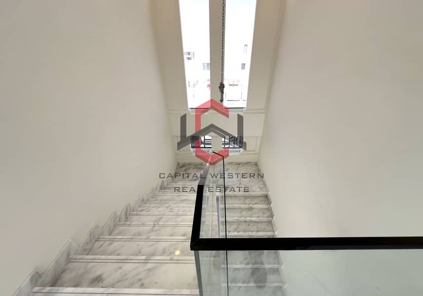 12 IMG_6232 2. png