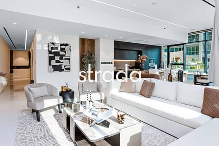 2 Bedroom Apartment for Sale in Downtown Dubai, Dubai - Spacious layout | Fully furnished | Vacant