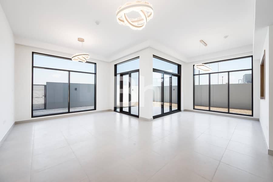Brand New | Single Row | Semi Detached Brand New | Single Row | Semi Detached