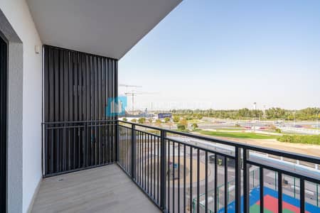 1 Bedroom Flat for Sale in Yas Island, Abu Dhabi - Partial Canal View | 1Bedroom+Parking | Mid Floor