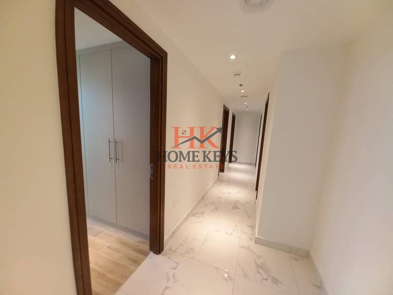 5 Mera tower 3 bhk 1960 sft BB (11). jpg