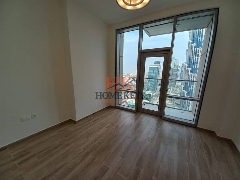 6 Mera tower 3 bhk 1960 sft BB (9). jpg