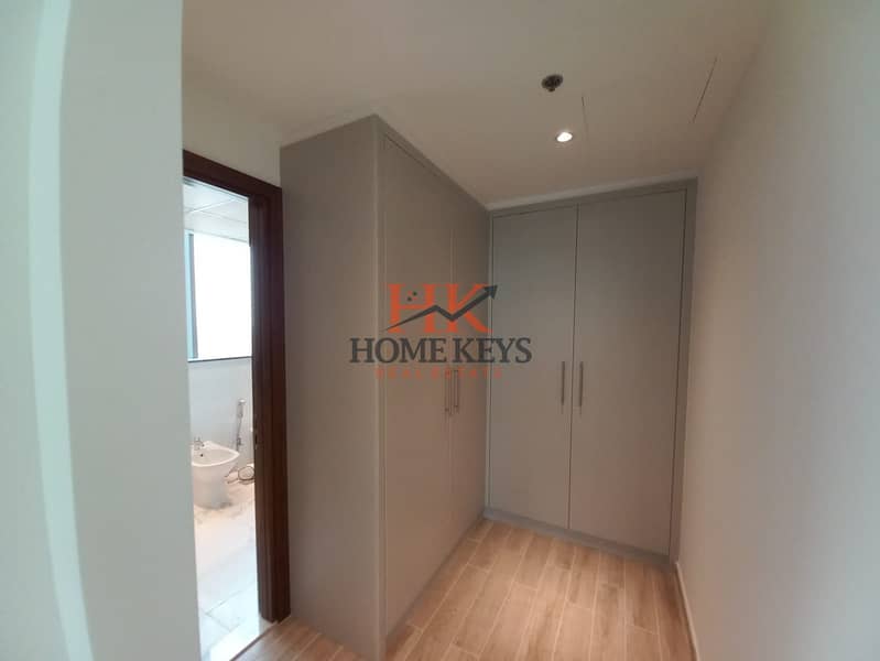 9 Mera tower 3 bhk 1960 sft BB (4). jpg