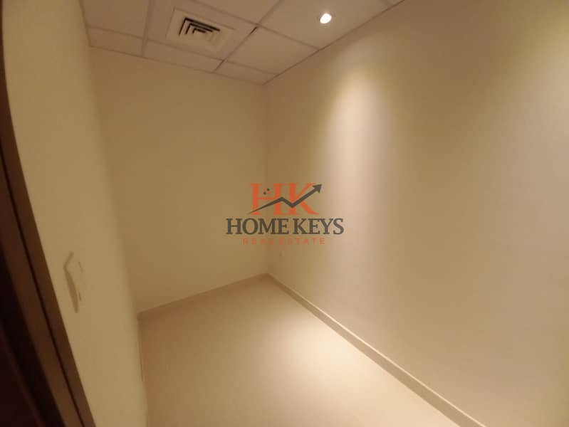 15 Mera tower 3 bhk 1960 sft BB (10). jpg