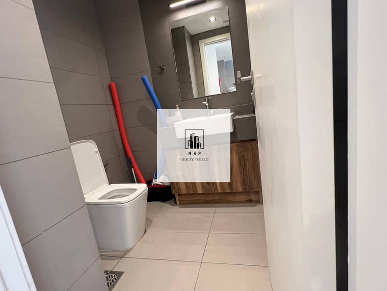 7 IMG_1810. jpeg
