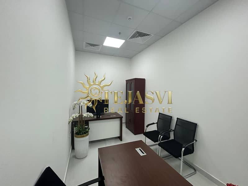 9 b016066d-70ff-45e9-bda6-cb589c190021. jpg