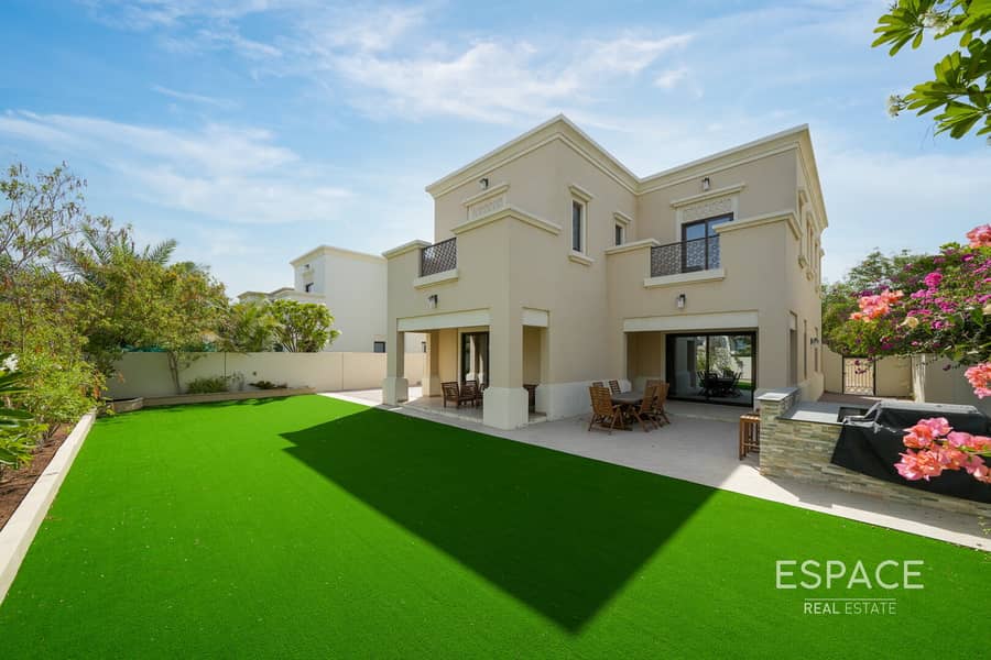 Exclusive |  Well Maintained 4 Bedroom