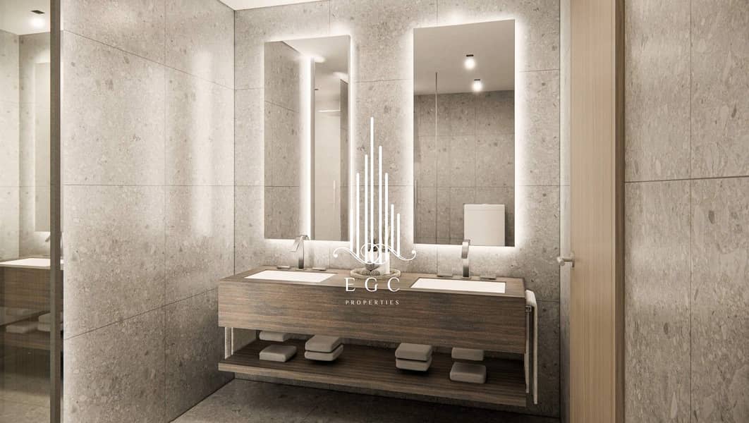 13 washroom. jpg