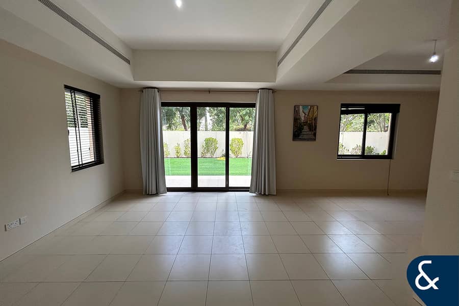 Single Row | Cheapest 3E | Great Location