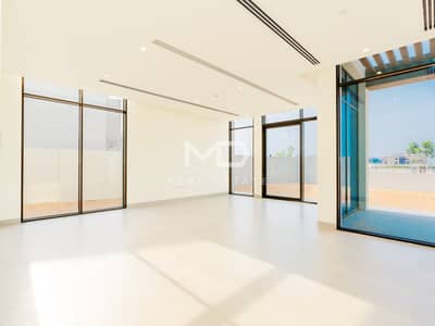 4 Bedroom Villa for Sale in Al Jubail Island, Abu Dhabi - Very Good Location | More Privacy | Large Plot
