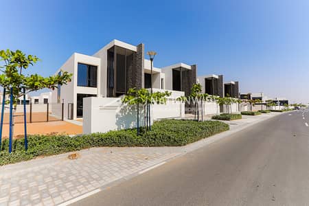 4 Bedroom Villa for Sale in Saadiyat Island, Abu Dhabi - Single Row 4BR |Spacious Layout| Community Views