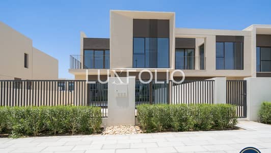 4 Bedroom Townhouse for Sale in The Valley by Emaar, Dubai - Handover Soon | Great Value | Single Row