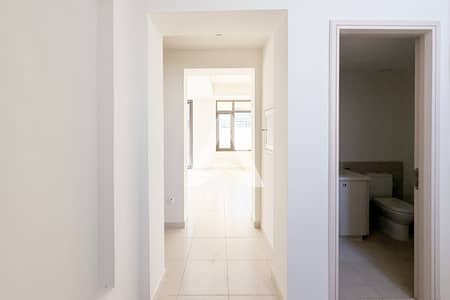 4 Bedroom Villa for Rent in Reem, Dubai - 4 Bed + Maids | Near Park & Pool |   Ready to move in