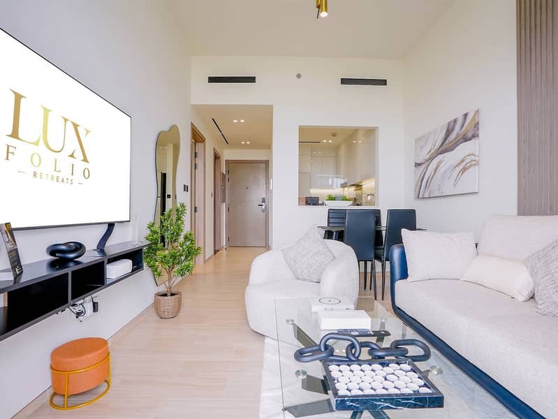CLASSY/COSY 1BR UPGRADED JVC -AVAILABLE NOW CLASSY/COSY 1BR UPGRADED JVC -AVAILABLE NOW