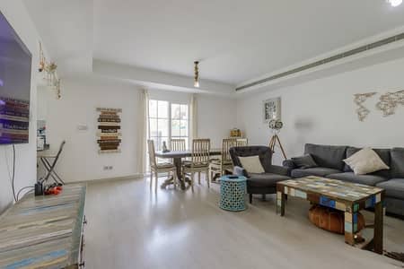 Owner Occupied| Great Location| Close to the pool