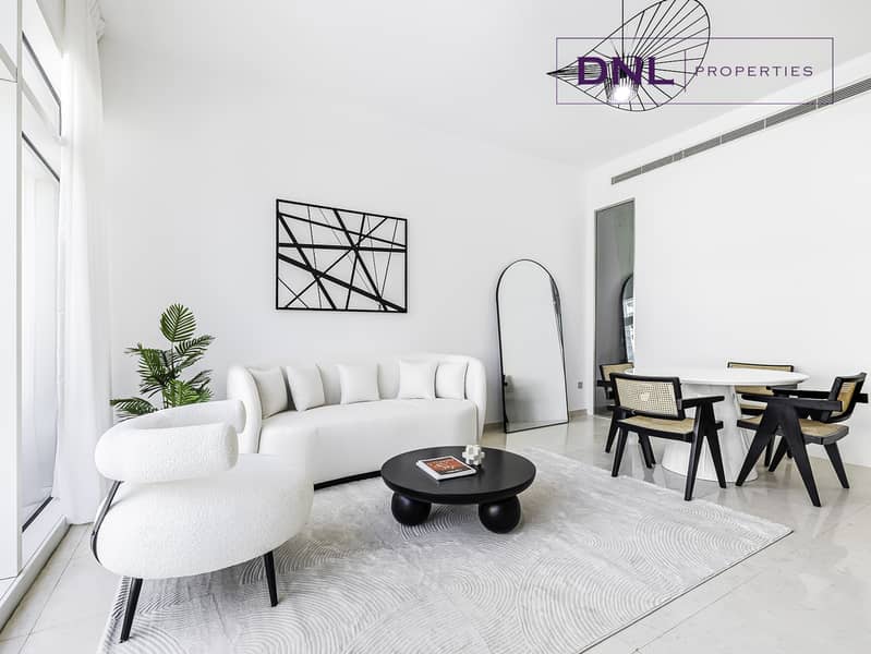 Upgraded 2  Bedrooms | Furnished | Huge Layout