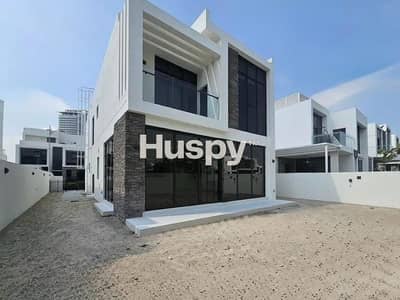 4 Bedroom Villa for Rent in DAMAC Hills, Dubai - Vacant | Pool and Park Backing | Brand New