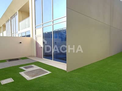 1 Bedroom Townhouse for Sale in Dubailand, Dubai - Corner Unit | Large Yard | Vacant