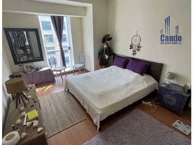 Prime Location| Near Metro| Vacact From Ist July
