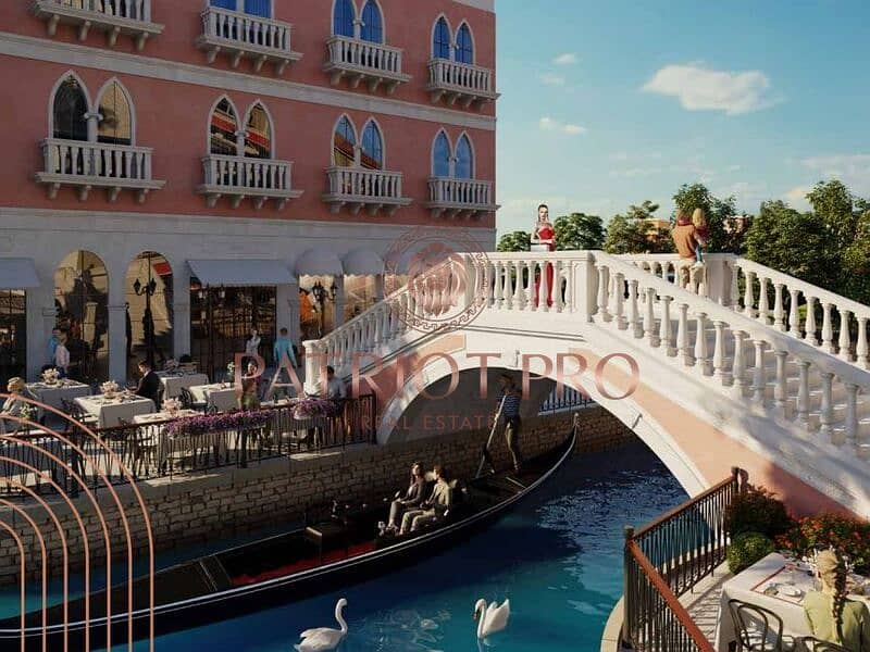 12 VENICE 12. jpg