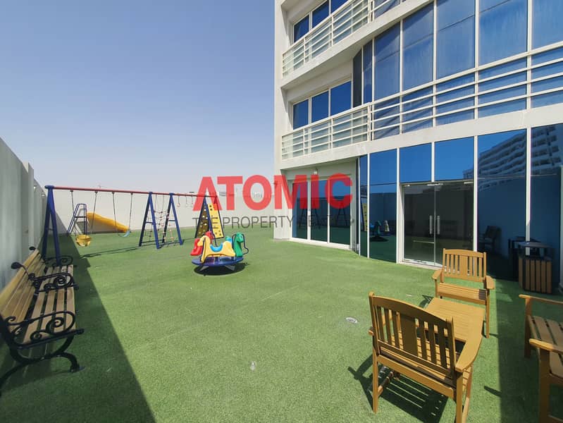 10 Kids Play Area 1. jpg