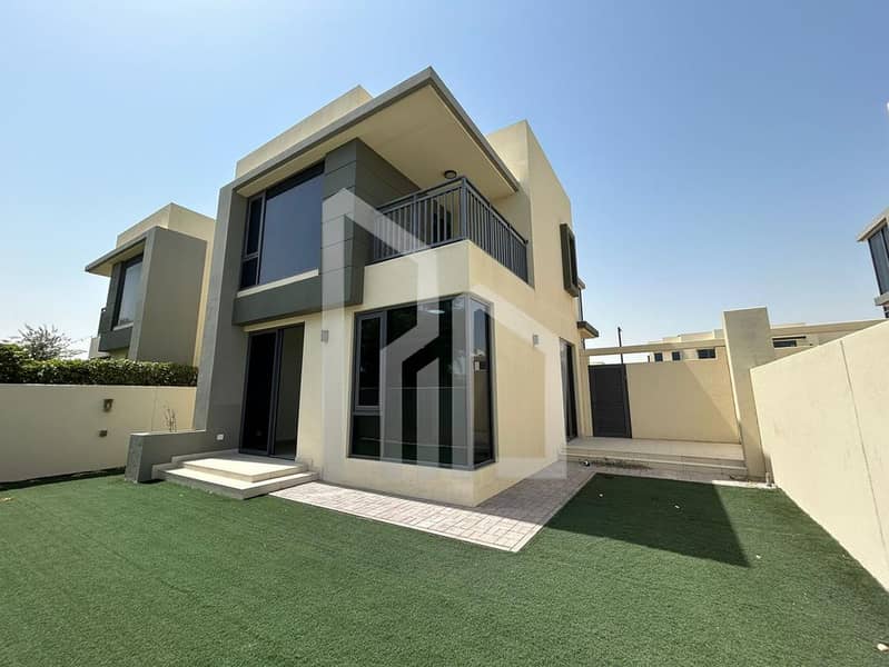 Best Price l Close to Amenities l Single Row Best Price l Close to Amenities l Single Row