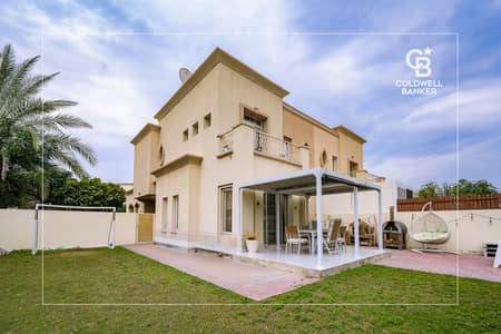 3 Bedroom Villa for Sale in The Springs, Dubai - Lake View | Large Plot | Tenanted