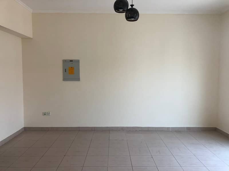 1- Bedroom for Rent in CBD Building Riviera Lake View International