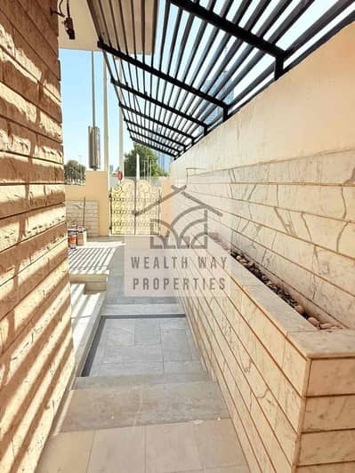 4 Bedroom Villa for Rent in Al Bateen, Abu Dhabi - 1940810e-07d6-4382-948e-ef09d7eec41c. jpg