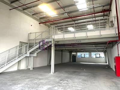乌姆拉穆尔街区， 迪拜 仓库待租 - WhatsApp Image 2025-05-07 at 4.28. 41 PM. jpeg