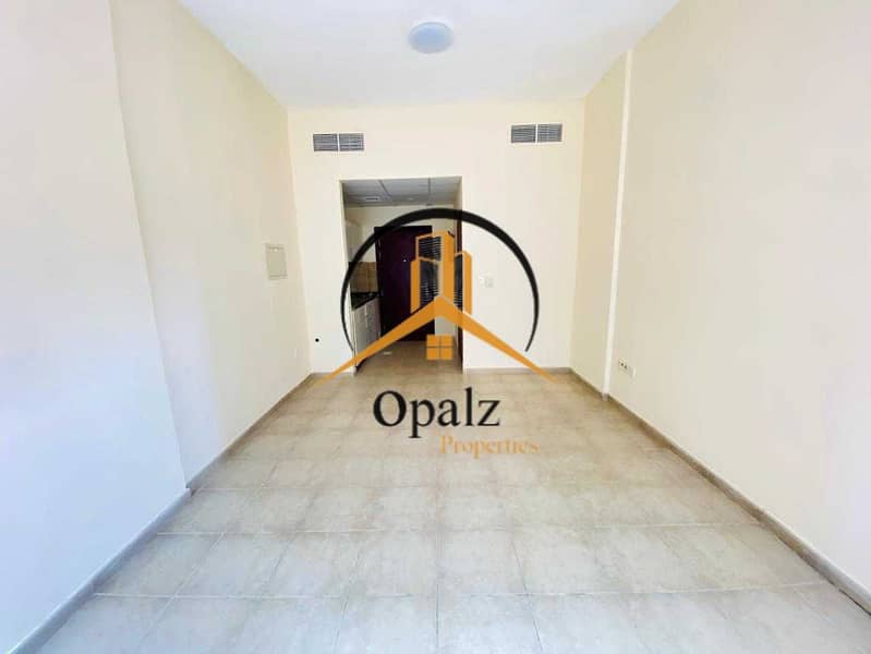 7 Y1YQTtFzHKJ5OefylLSrwL7lEqzXeBuI7Trl8yOj. jpg