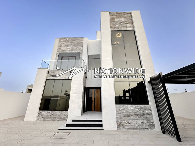 Spacious Villa| Mid Double Row| High End Finishes